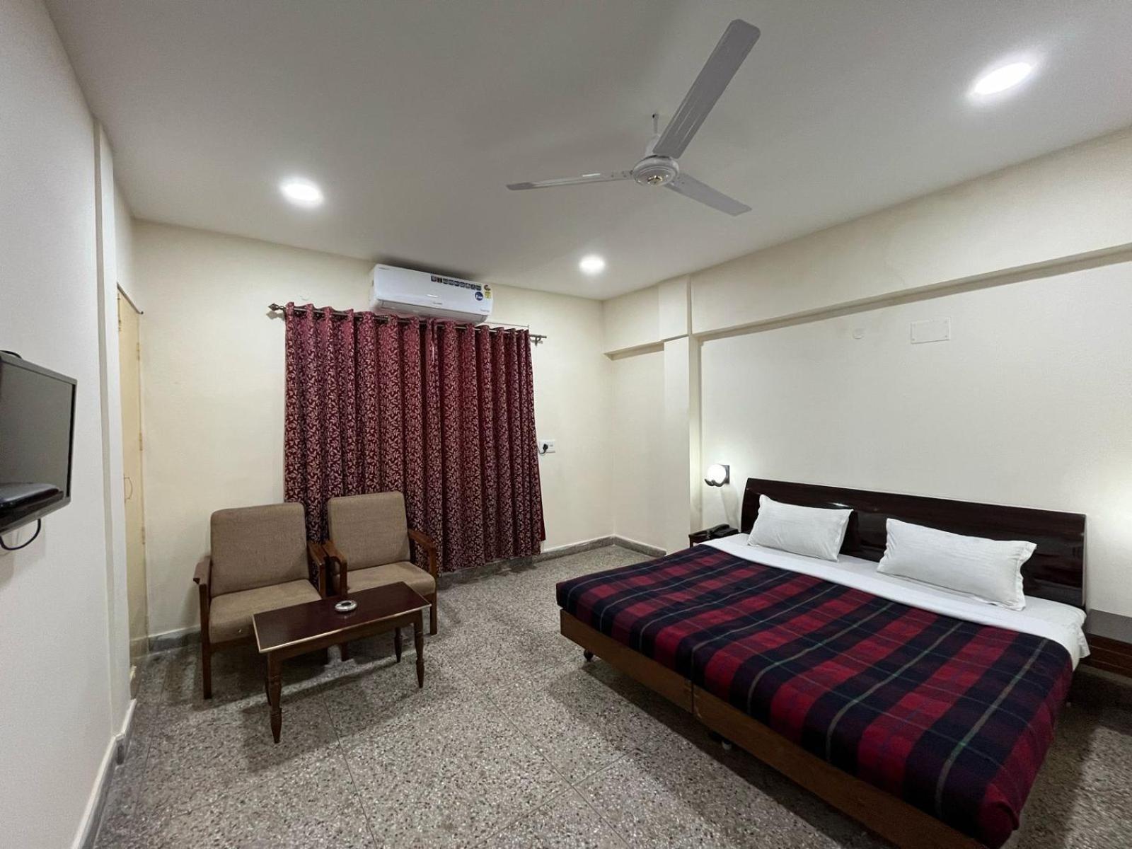 Gautam Hotel Varanasi Luaran gambar