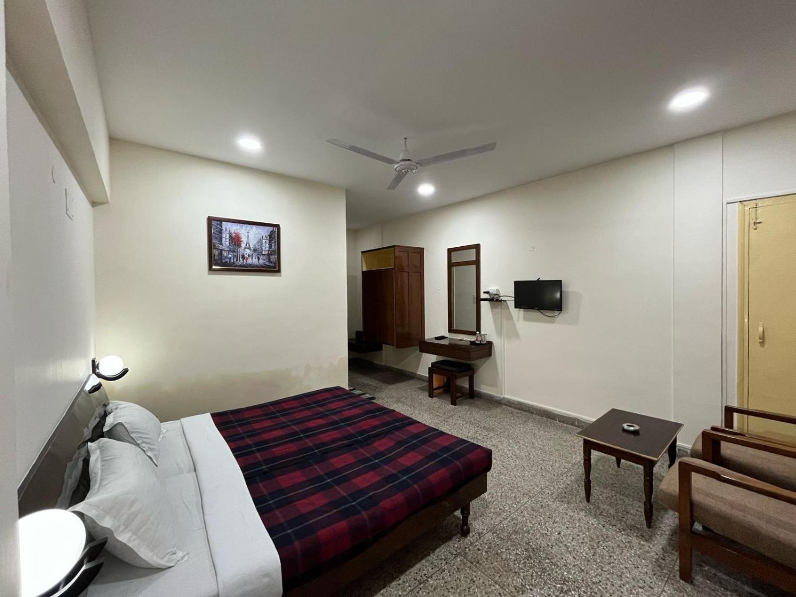 Gautam Hotel Varanasi Luaran gambar