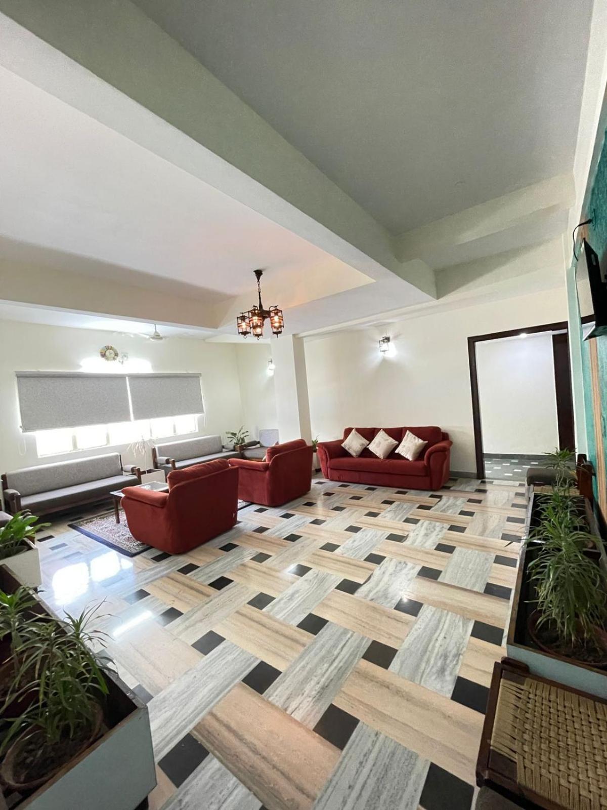 Gautam Hotel Varanasi Luaran gambar