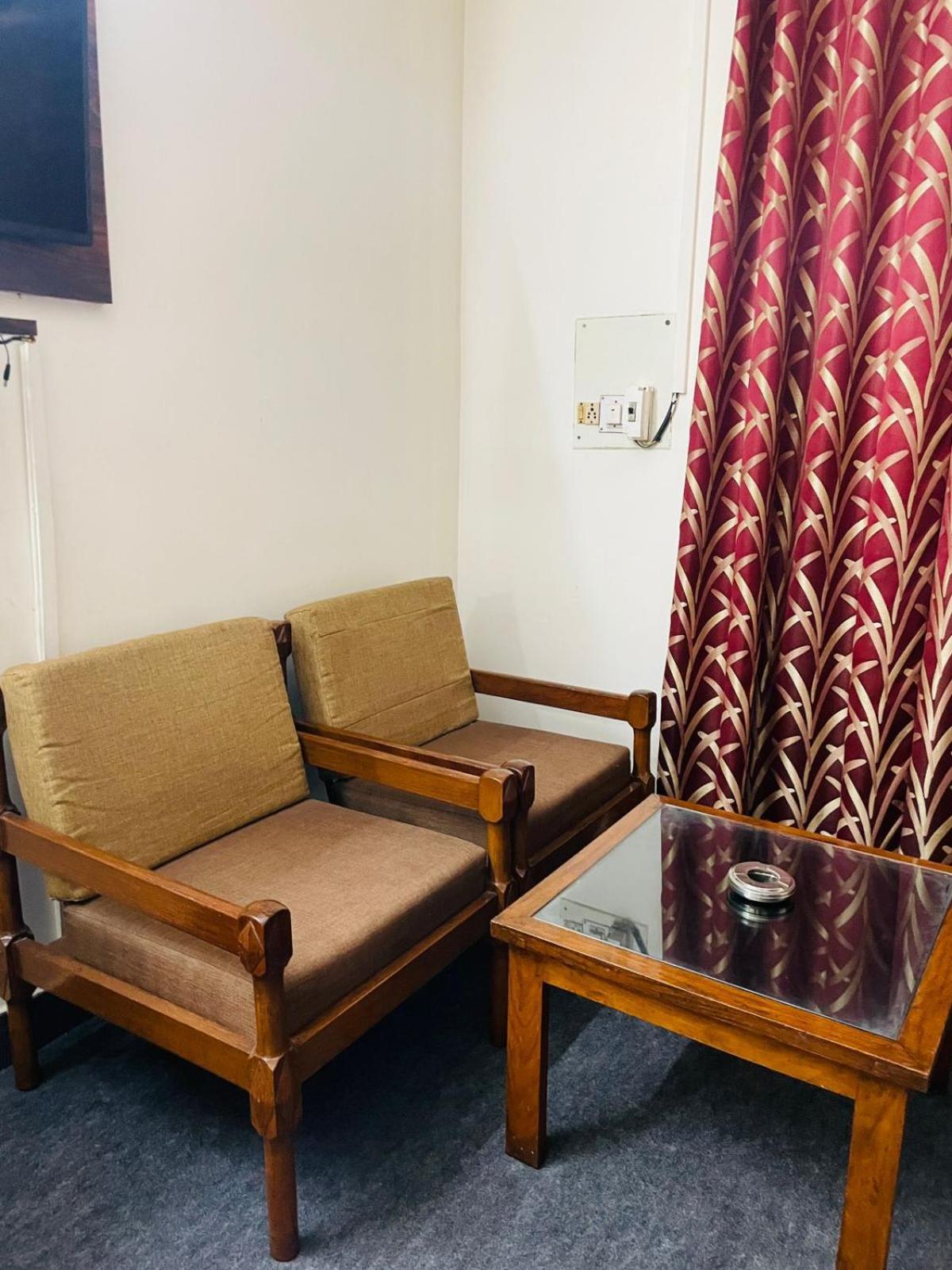 Gautam Hotel Varanasi Luaran gambar